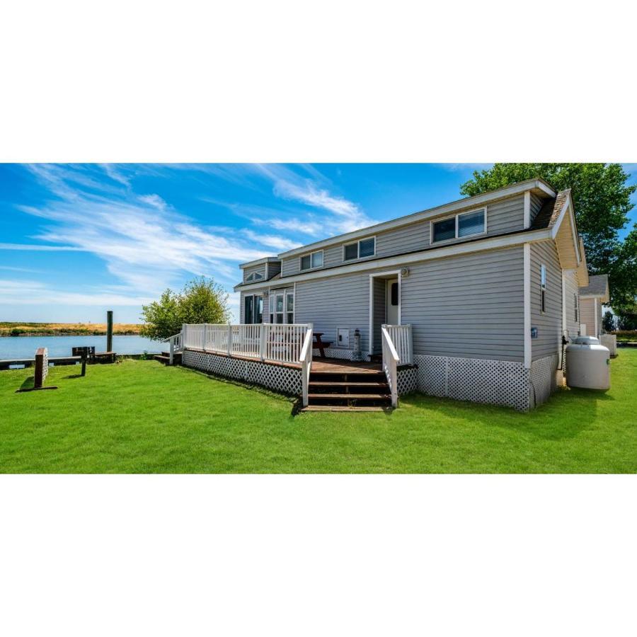 Hotel Snug Harbor Rv Park & Marina Walnut Grove Exterior foto